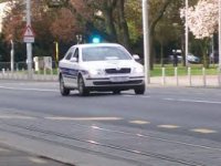 Vlada reže plaće za 65 tisuća službenika