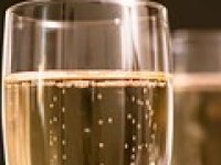 Istarski pjenušci na 'šampanjski' način