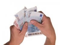 Predstavljen novi zakon: nema više sitnih slova kod ugovaranja kredita