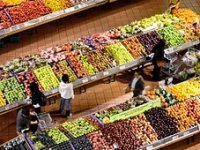 Zašto se manje hrane donira, a više baca?