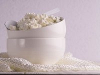 Domaći sir i vrhnje, jogurt, kefir - sve to stiže s OPG-a Konjušić i od mlijeka njihovih kravica pasmine Jersey