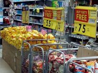 Trgovci za inflaciju krive rast plaća. Problem? Hrvatski radnik upola je jeftiniji od europskog prosjeka