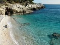 On-line turistička agencija u stanu? Idealno za lov u mutnom