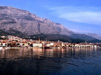 Vlasnik makarske tvrtke podigao dvije zgrade za svoje zaposlenike: ‘Neki ne bi nikad uspjeli izići iz podstanarstva‘. Radnici će stanove otplaćivati 15 godina