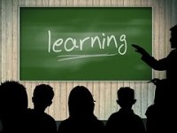 Maturalni biznis - na podukama se godišnje obrne 120 milijuna kn!