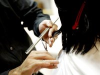 Frizerka pobijedila na sudu državu. Odrezali joj više od 3300 eura kazne zbog poskupljenja od 9 centi